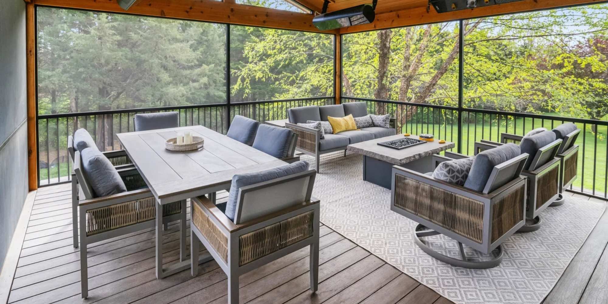 Image of a screened-in patio with patio furniture by Fox Home Innovations in Manhattan, KS