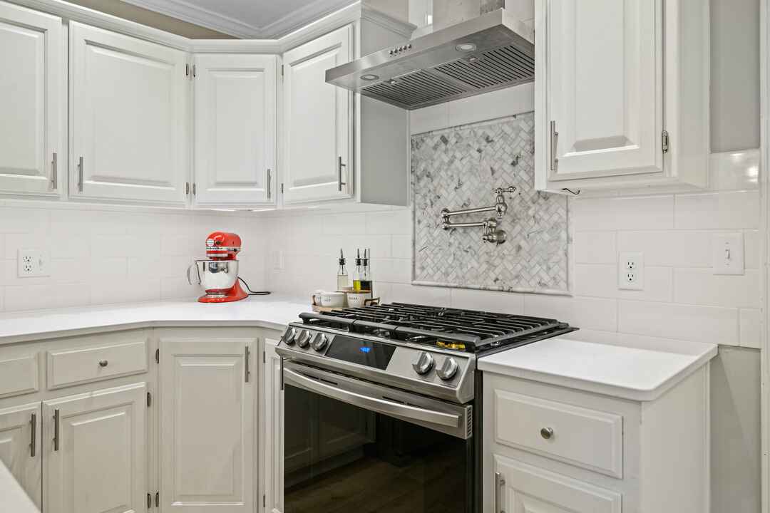 Docksey kitchen 4-2-2